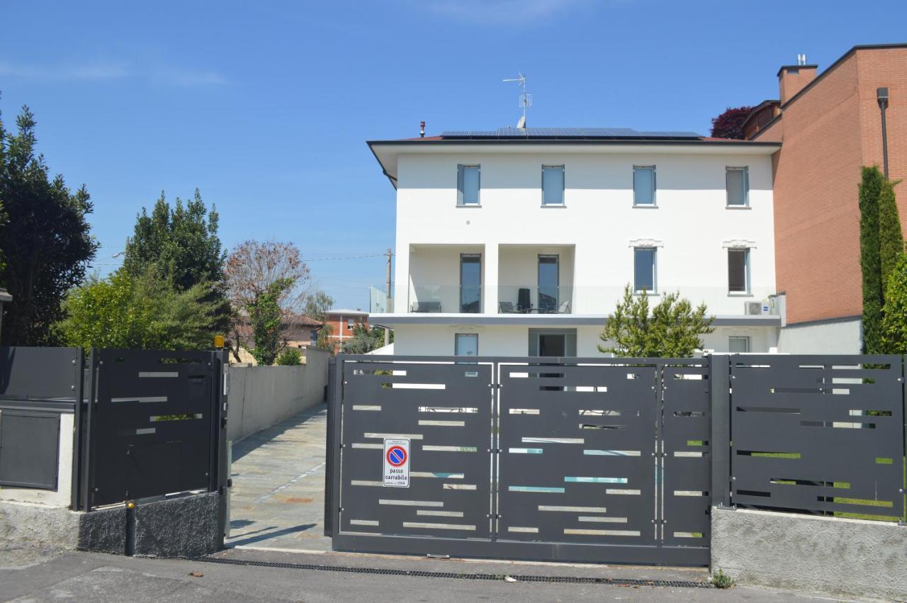 Casa Tua Hotell Scanzorosciate Exteriör bild
